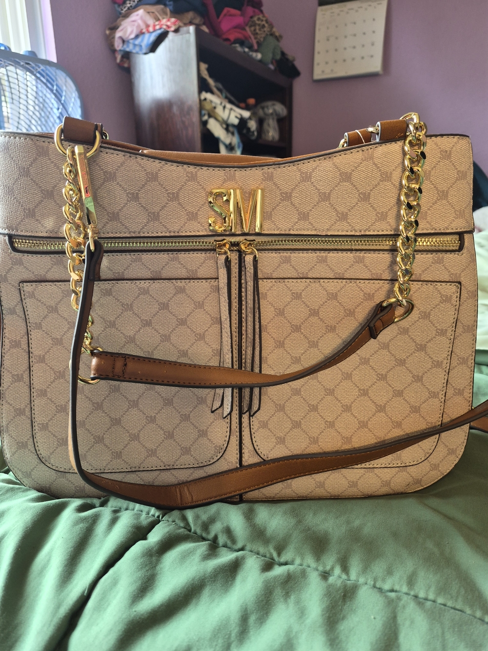 Steve Madden Beige and Tan Chain-Detail Shoulder Bag